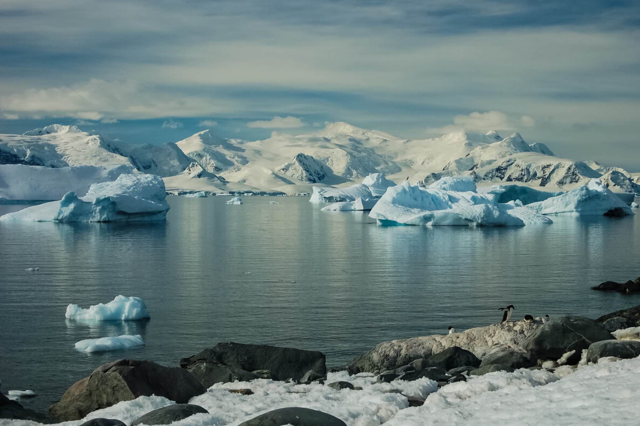 The landscape of the coast of Antarctica