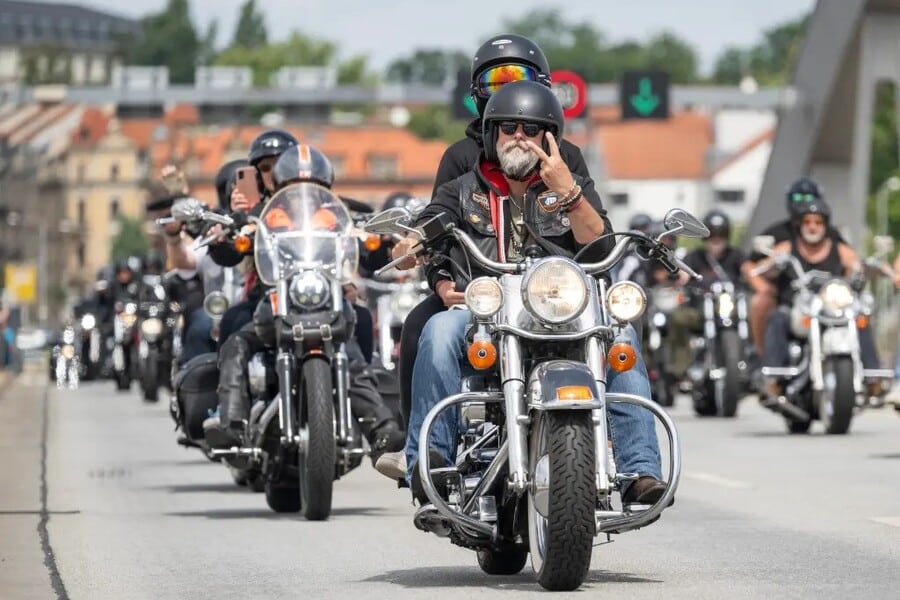 Florida Man Dies Following Disastrous HarleyDavidson Motorcycle Test Drive Police Say
